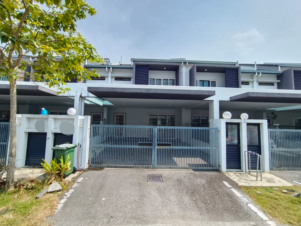 Rumah Teres 2 Tingkat Laman Delfina Nilai Impian