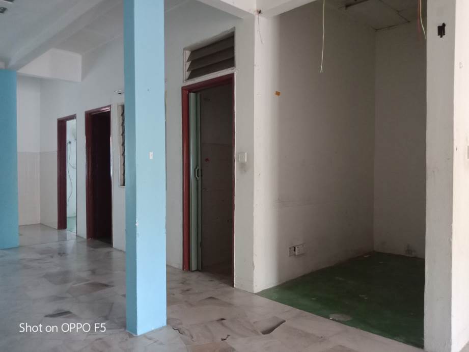 Double Storey Terrace Intermidiate - photo 2