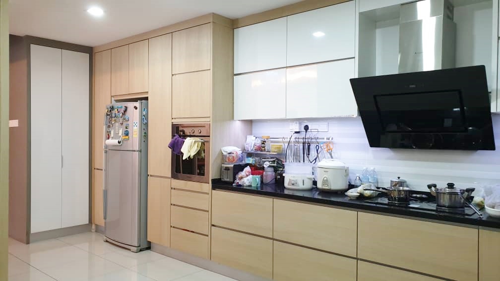 Surin Condominium - photo 8