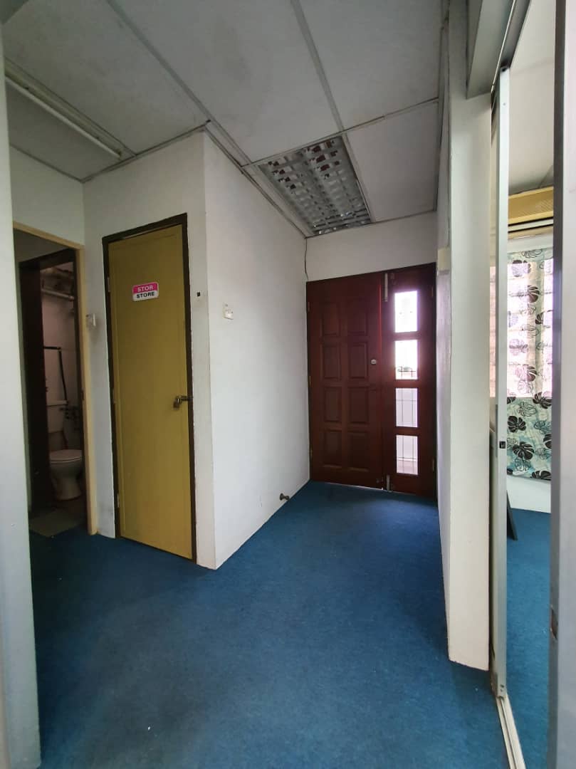 Jalan Sultan Azlan Shah - photo 6