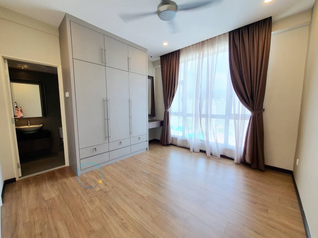 City Residence - photo 11