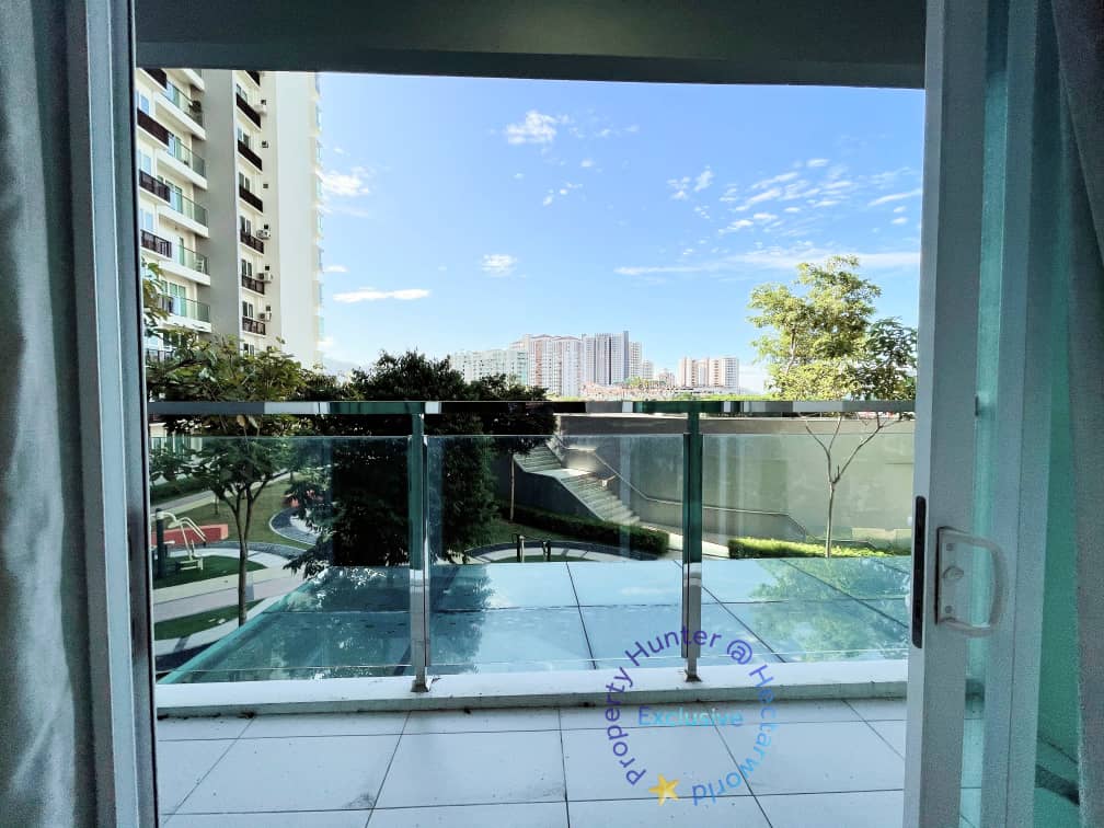 Tropicana Bay Residences - photo 7