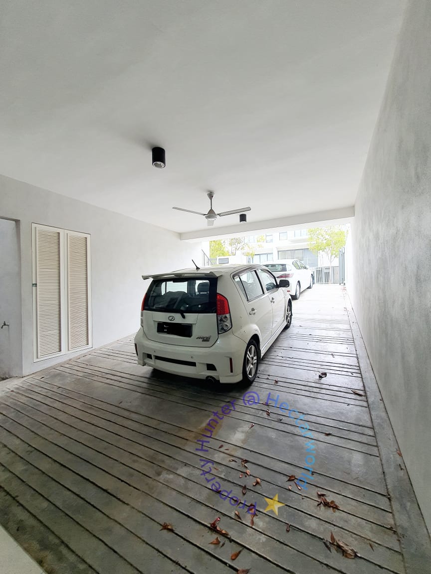 Vilaris Courtyard Home - photo 3