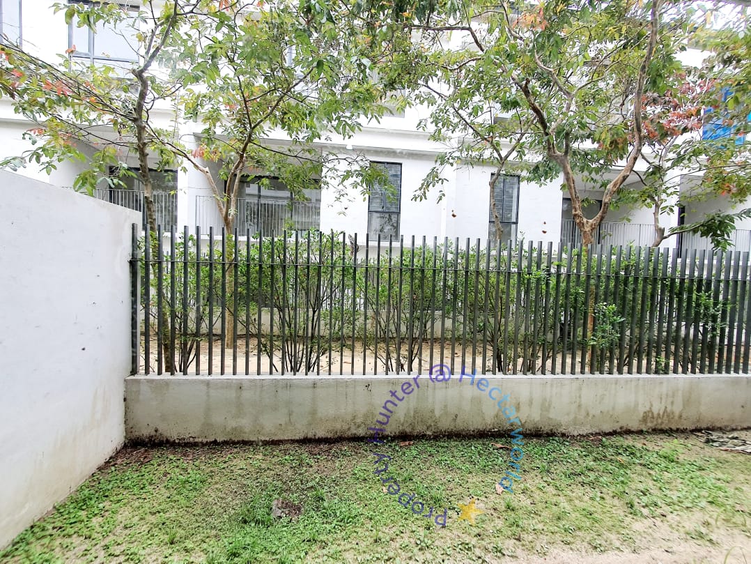 Vilaris Courtyard Home - photo 7