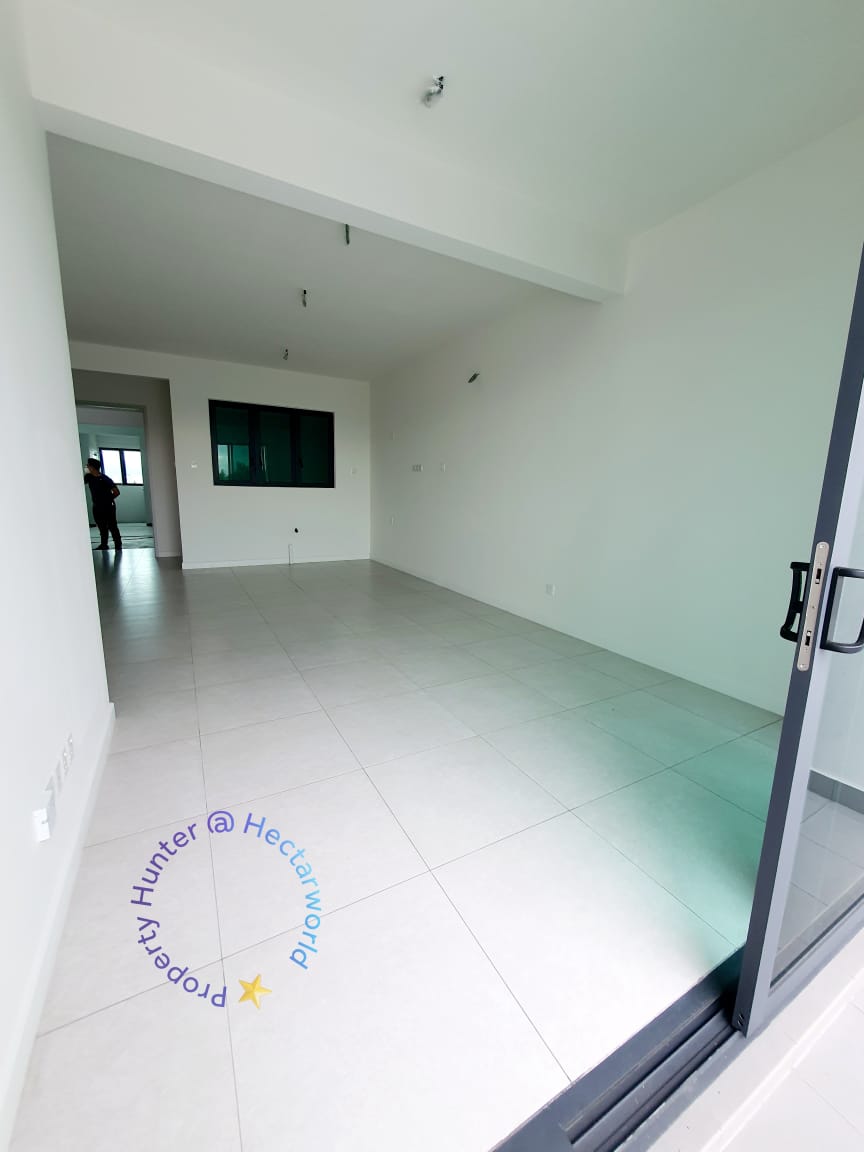 3 Residence - photo 2