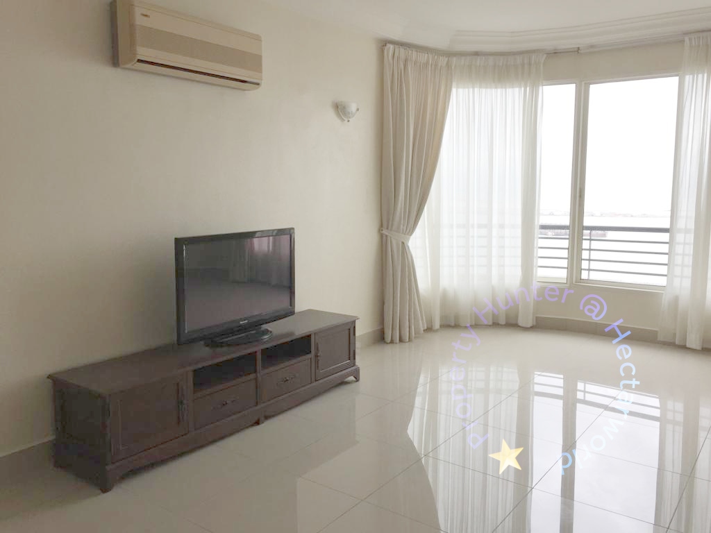 Gurney Beach Resort - photo 2