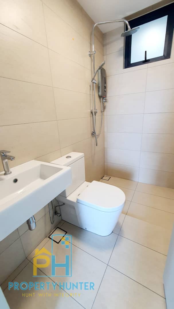 3 Residence Condominium - photo 6