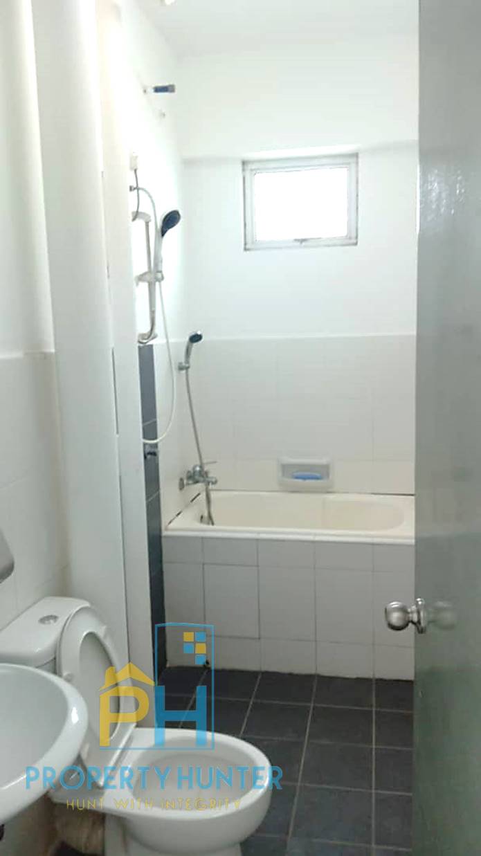 Pinang Laguna Water Park Condo - photo 8