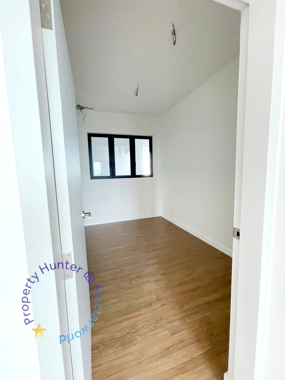 3 Residence Condominium - photo 8
