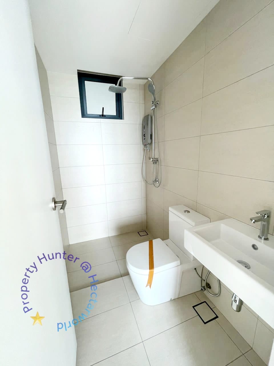 3 Residence Condominium - photo 10