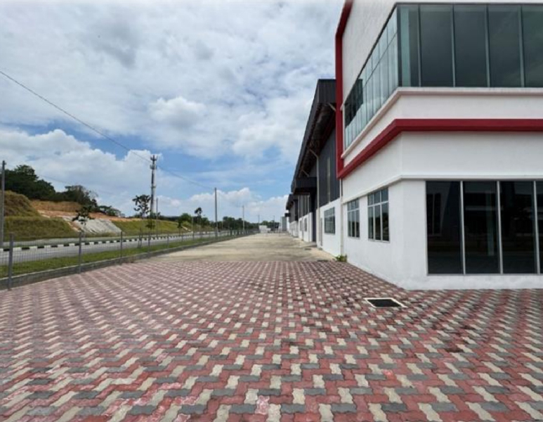 New Taman Industri Waja Semi Detached Light Industrial  - photo 2