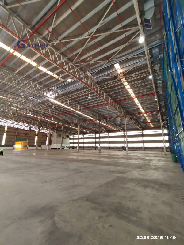 Bukit Minyak Warehouse Highway Facing - photo 2