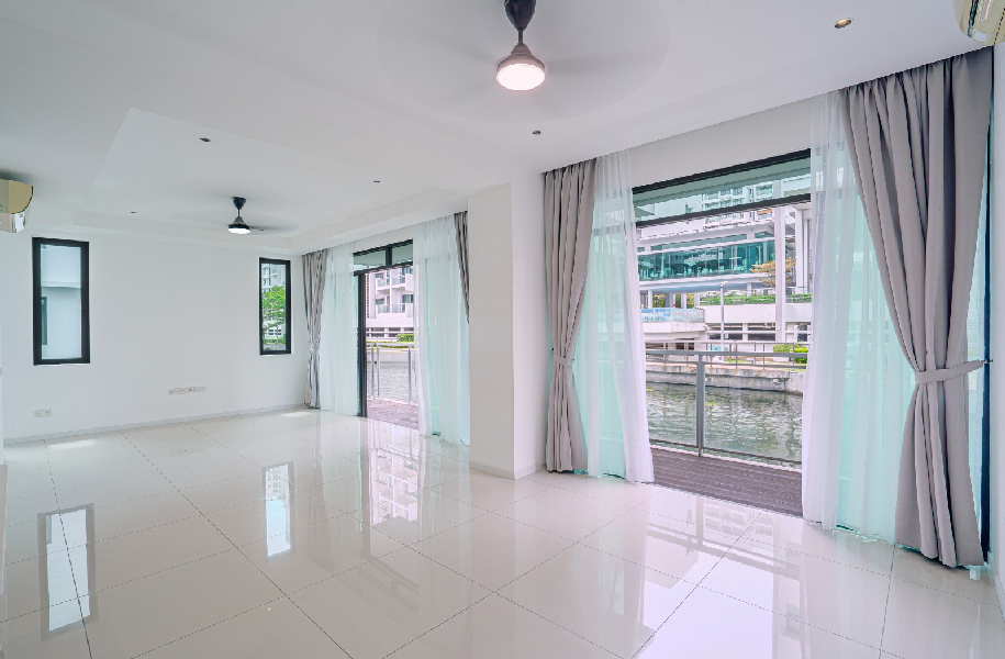 The Light Collection 1 3sty Water Villa  - photo 3