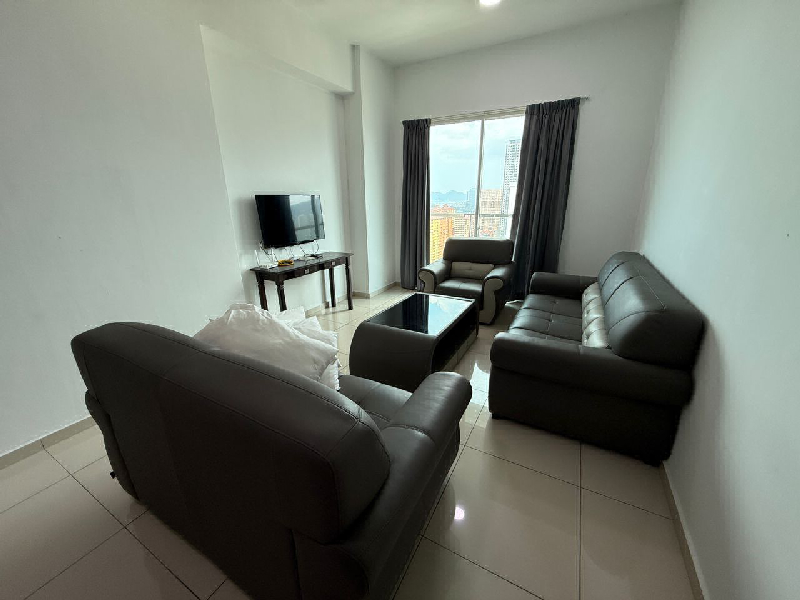 Straits Garden Condominium 