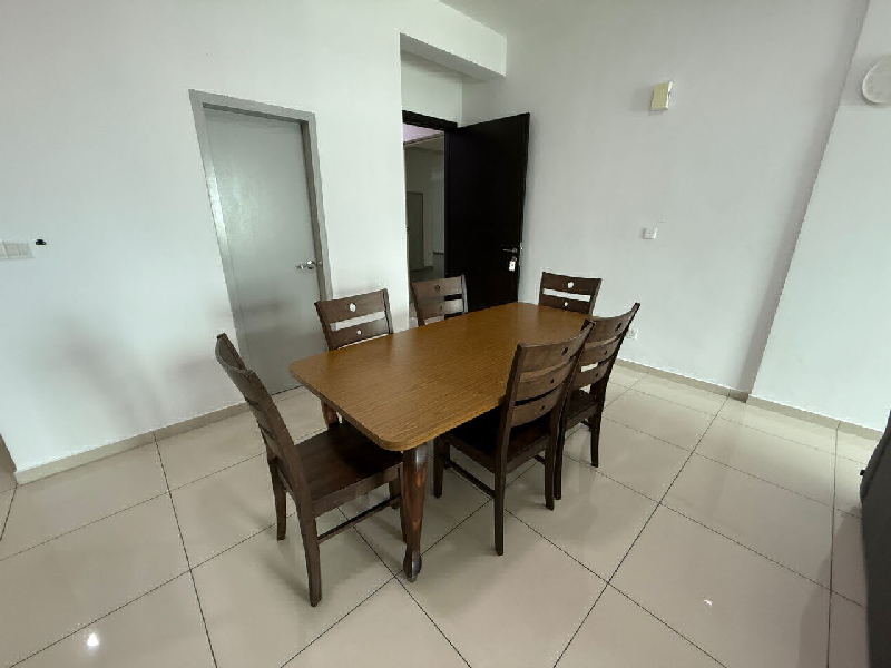 Straits Garden Condominium  - photo 2