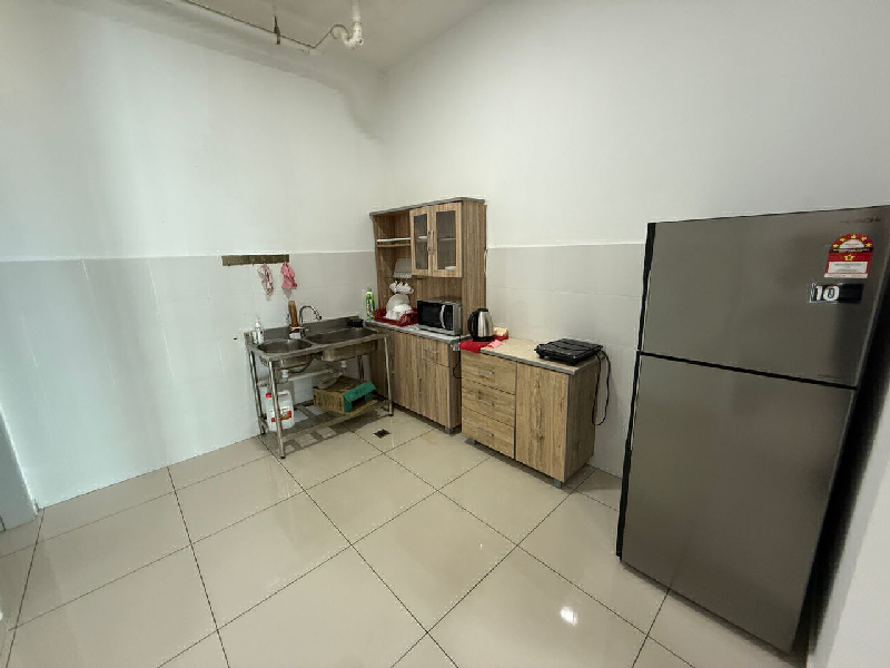 Straits Garden Condominium  - photo 3