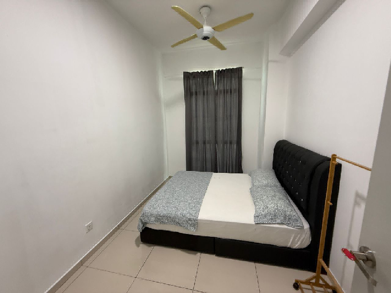 Straits Garden Condominium  - photo 4