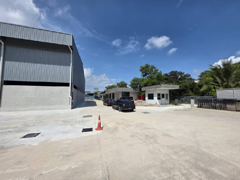 Bukit Minyak Brand New Detached Warehouse 45k sf - photo 2