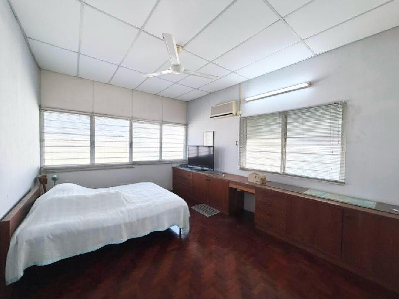 Island Glades 2-Storey Semi Detached RM1.8m ak - photo 11