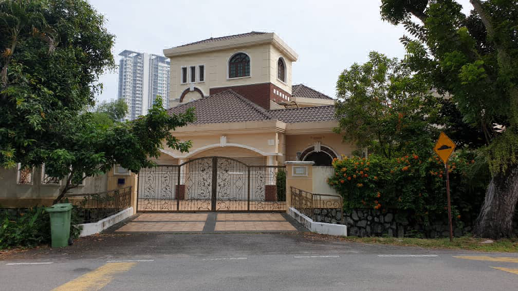 Corner Bungalow Jalan Cheah Seng Kim 