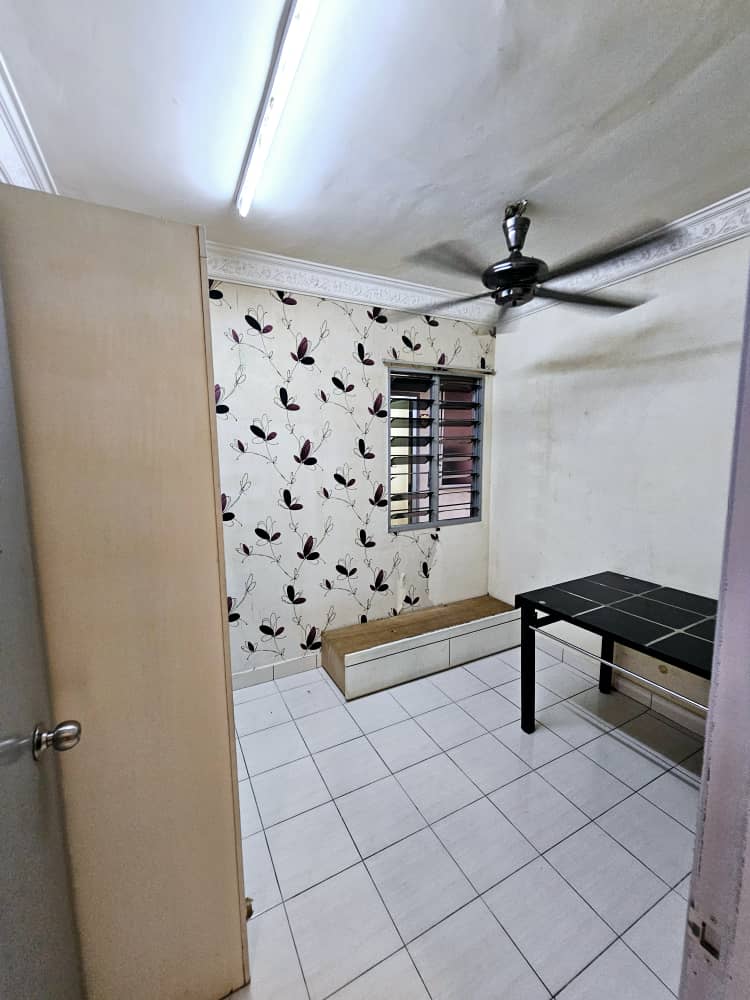 LEVEL 1 One Selayang NON BUMI Shop Apartment Reno - photo 8