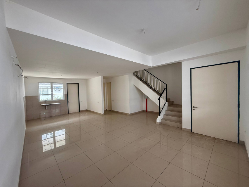 Brand New Double Storey Templer Residence 22x70 - photo 2