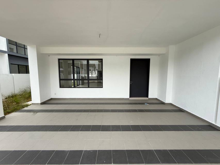 End Lot Double Storey linked house M Panora Rawang - photo 2