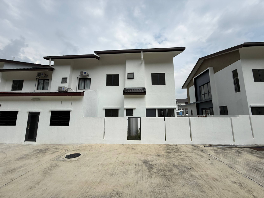 End Lot Double Storey linked house M Panora Rawang - photo 11