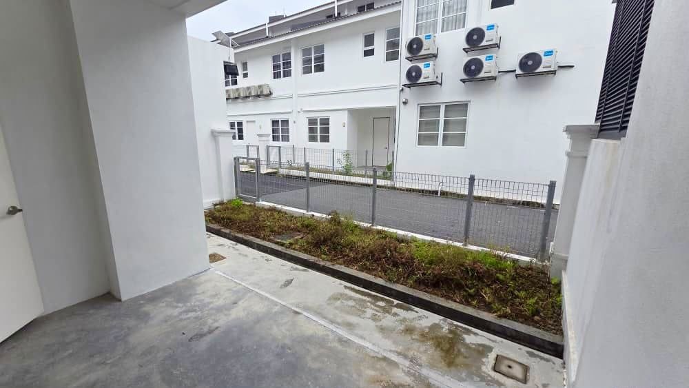 Brand New Double Storey Templer Residence 22x70 - photo 11