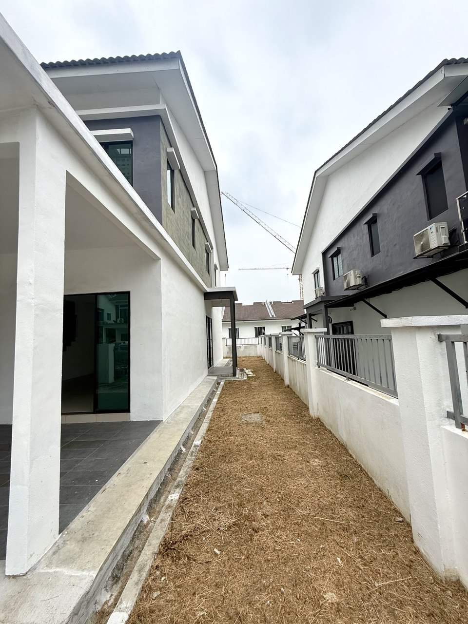 Double Storey Semi D Taman Scientex Anggun Emerald - photo 4
