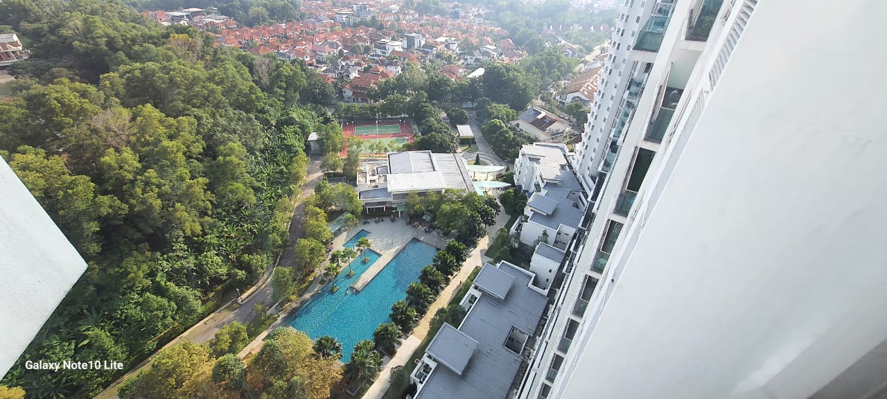 Surian Residences Mu ...