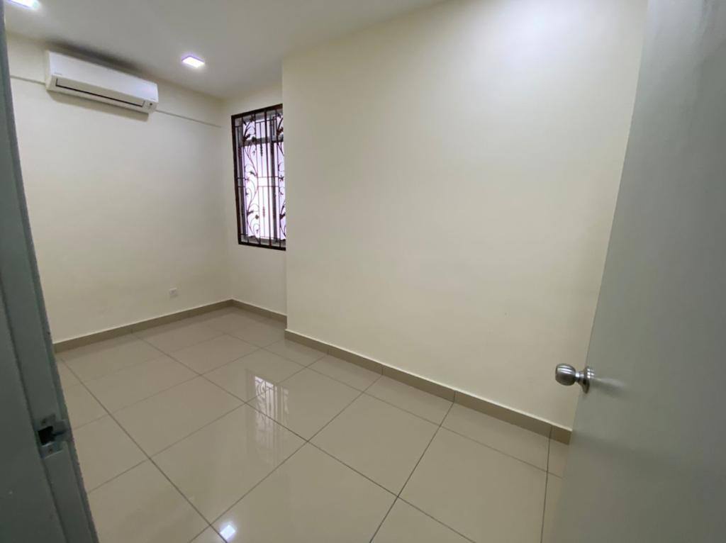Suasana Lumayan Condominium - photo 4