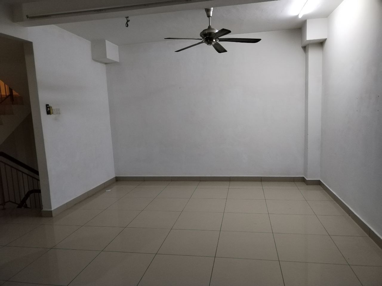 Li Villa Townhouse Taman Sea - photo 4