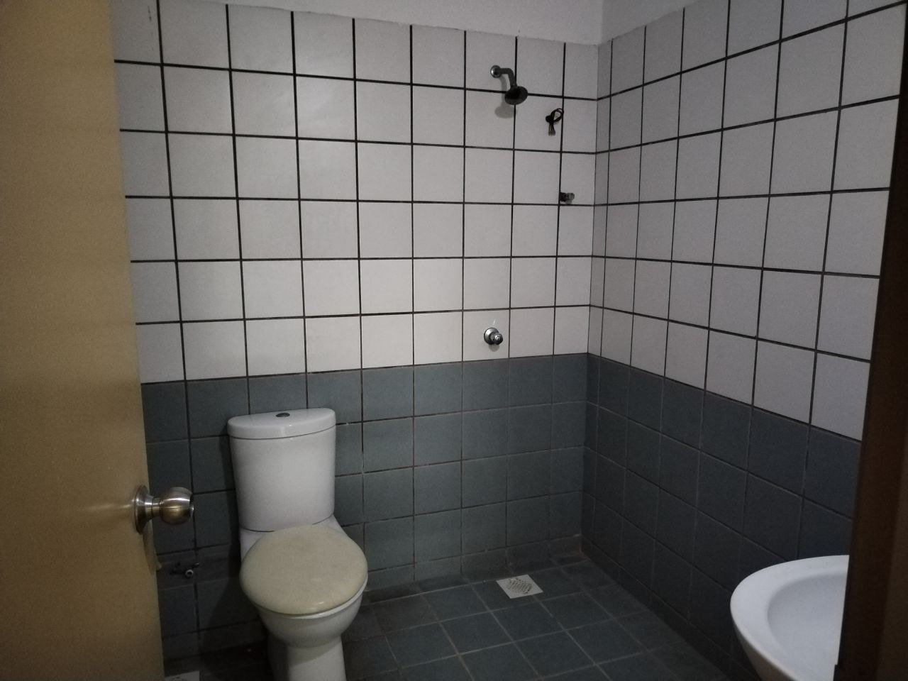 Li Villa Townhouse Taman Sea - photo 8