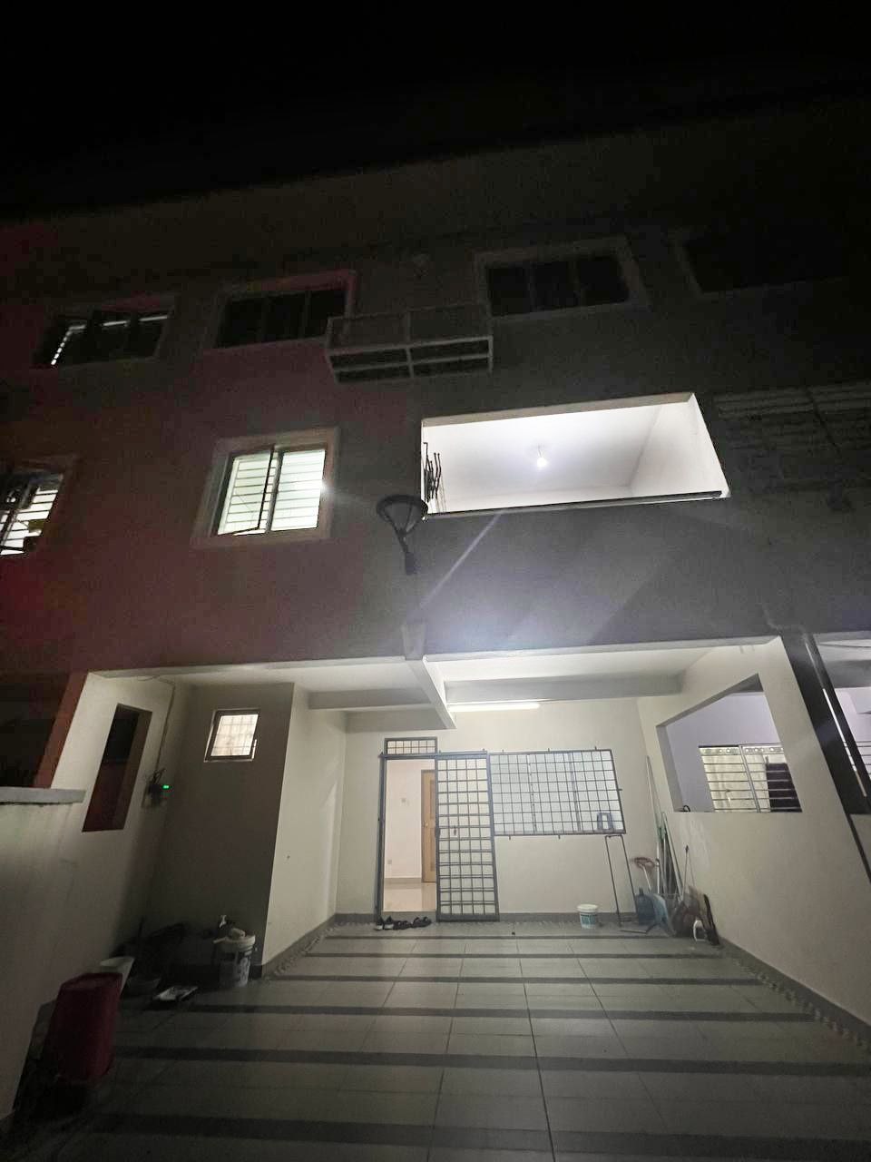 Li Villa Townhouse Taman Sea - photo 9