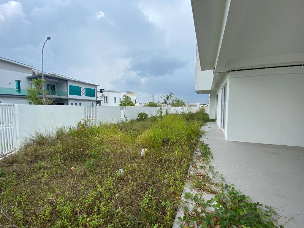 Double Storey Terrace Suriaman 2 VEONNA - photo 3