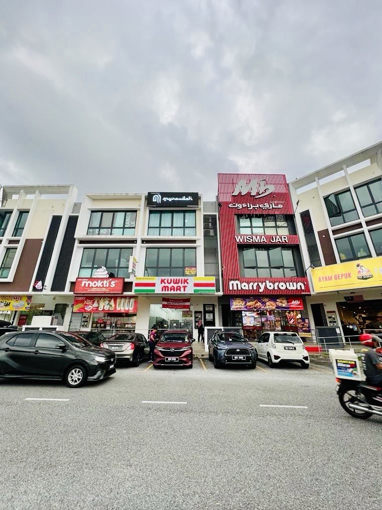 1st Floor Shop Lot Bandar Seri Putra - photo 4