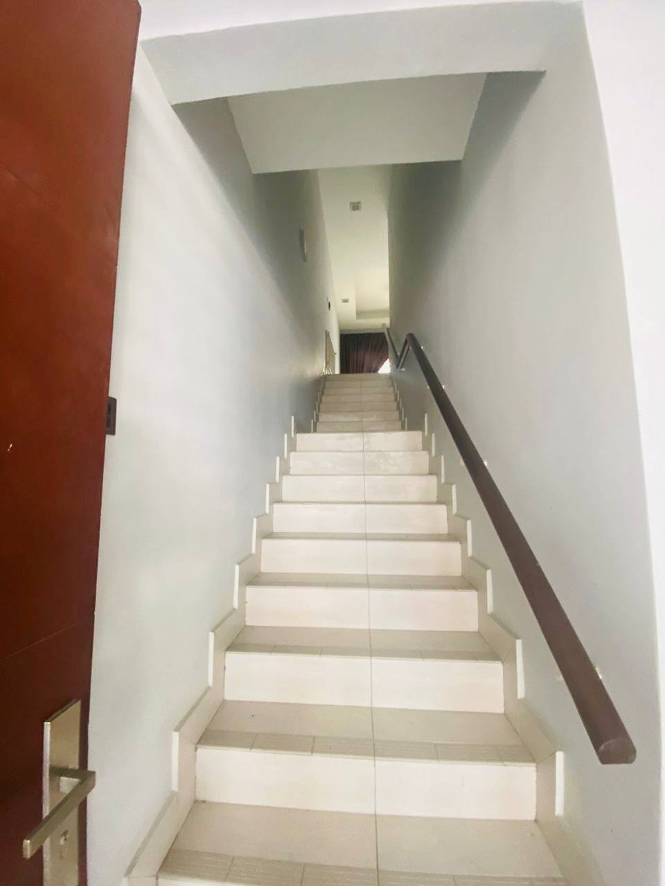 Semi Furnished Townhouse Odora Parkhomes Sierra 16 - photo 2
