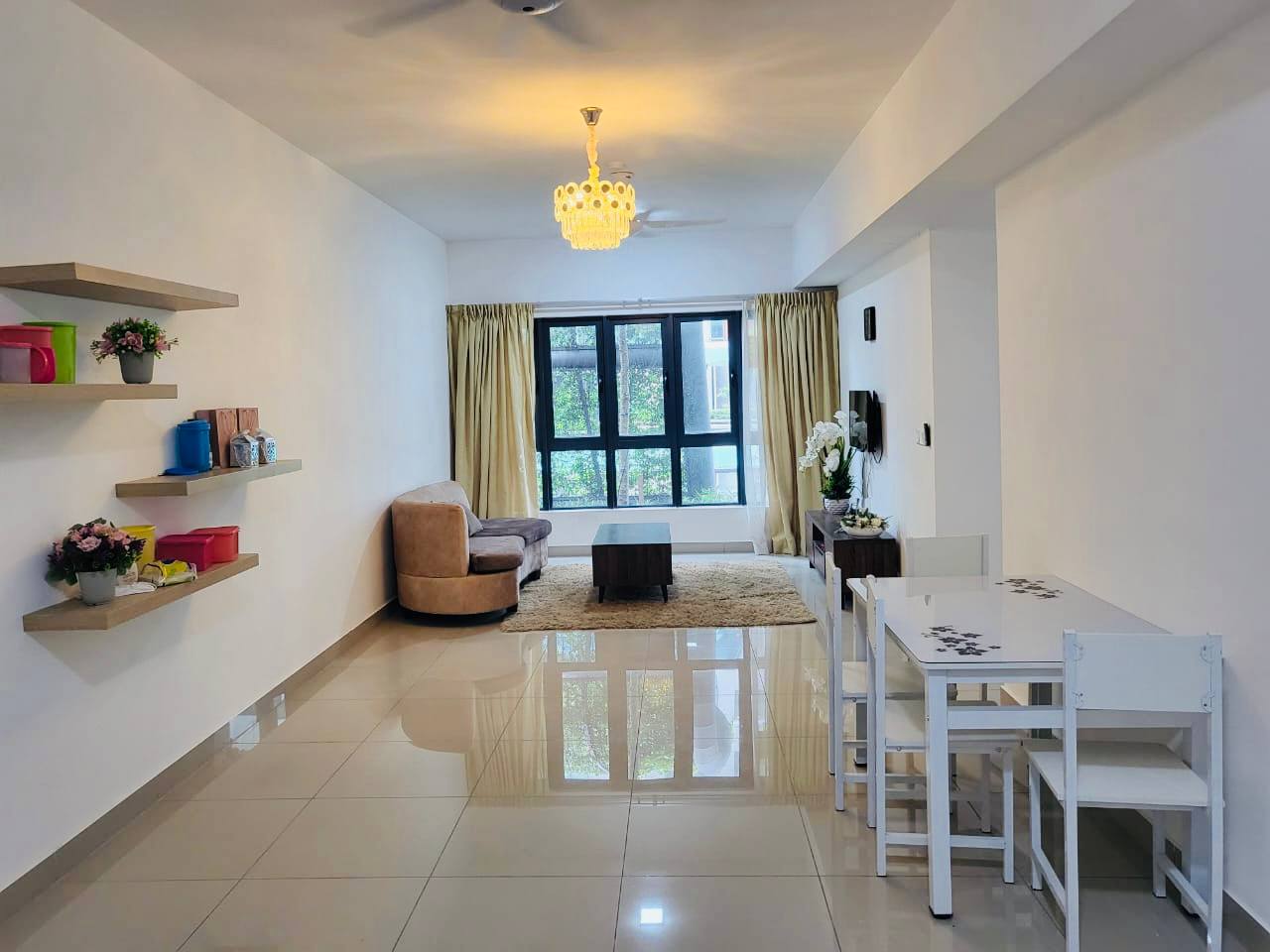 M Centura Condominium for Rent - photo 2