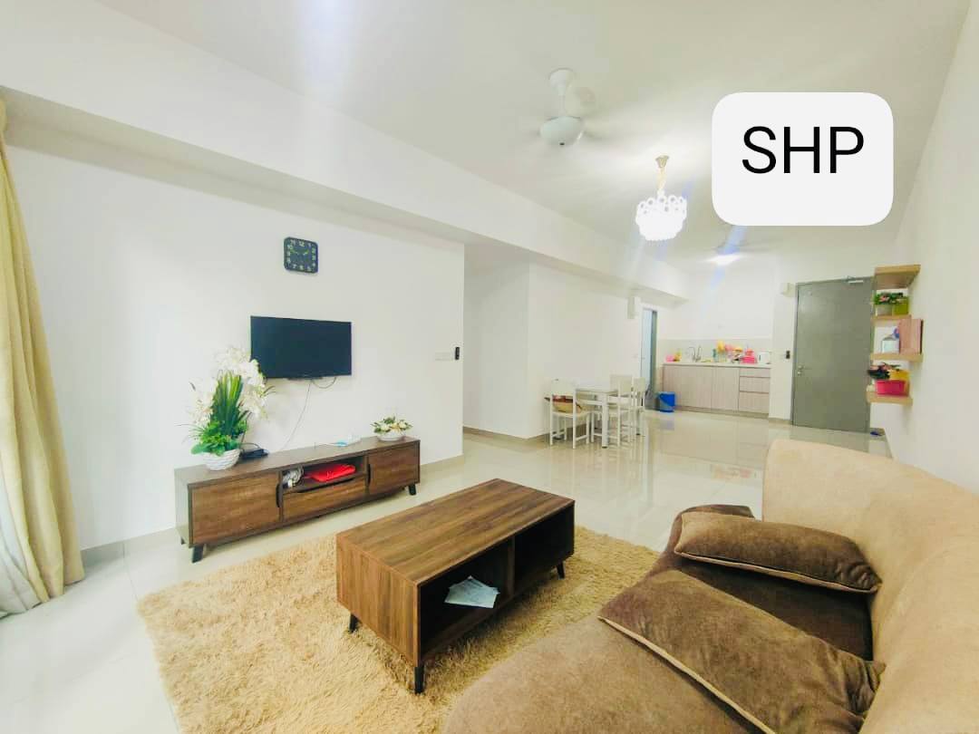 M Centura Condominium for Rent - photo 3