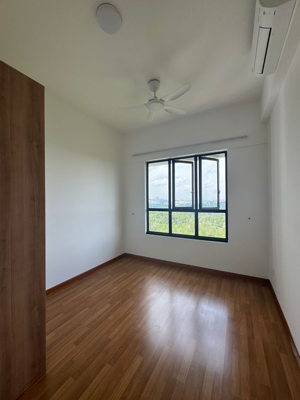 Fully Furnished Gems Residences for Rent - photo 4