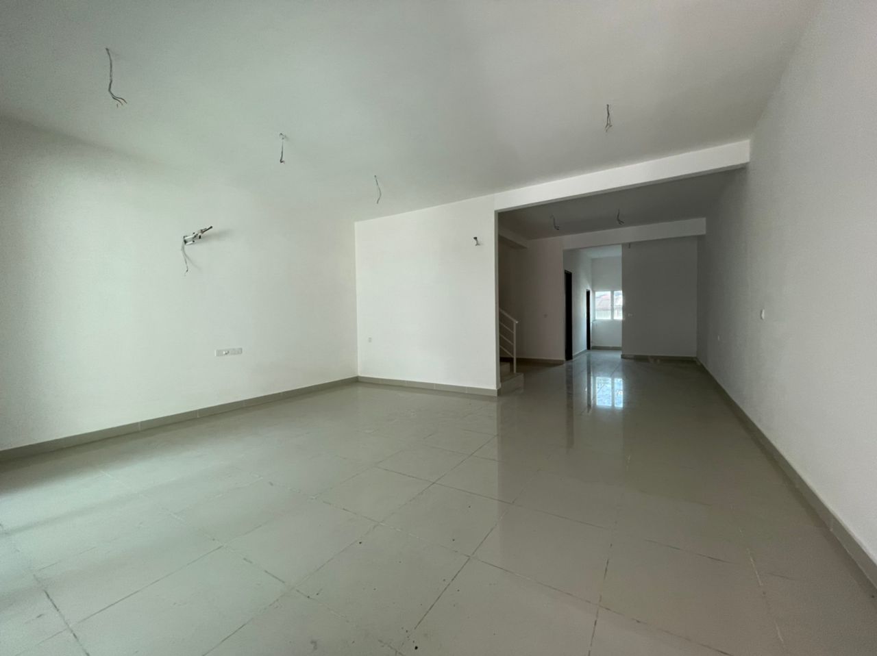 2 storey terrace siara 81 - photo 2