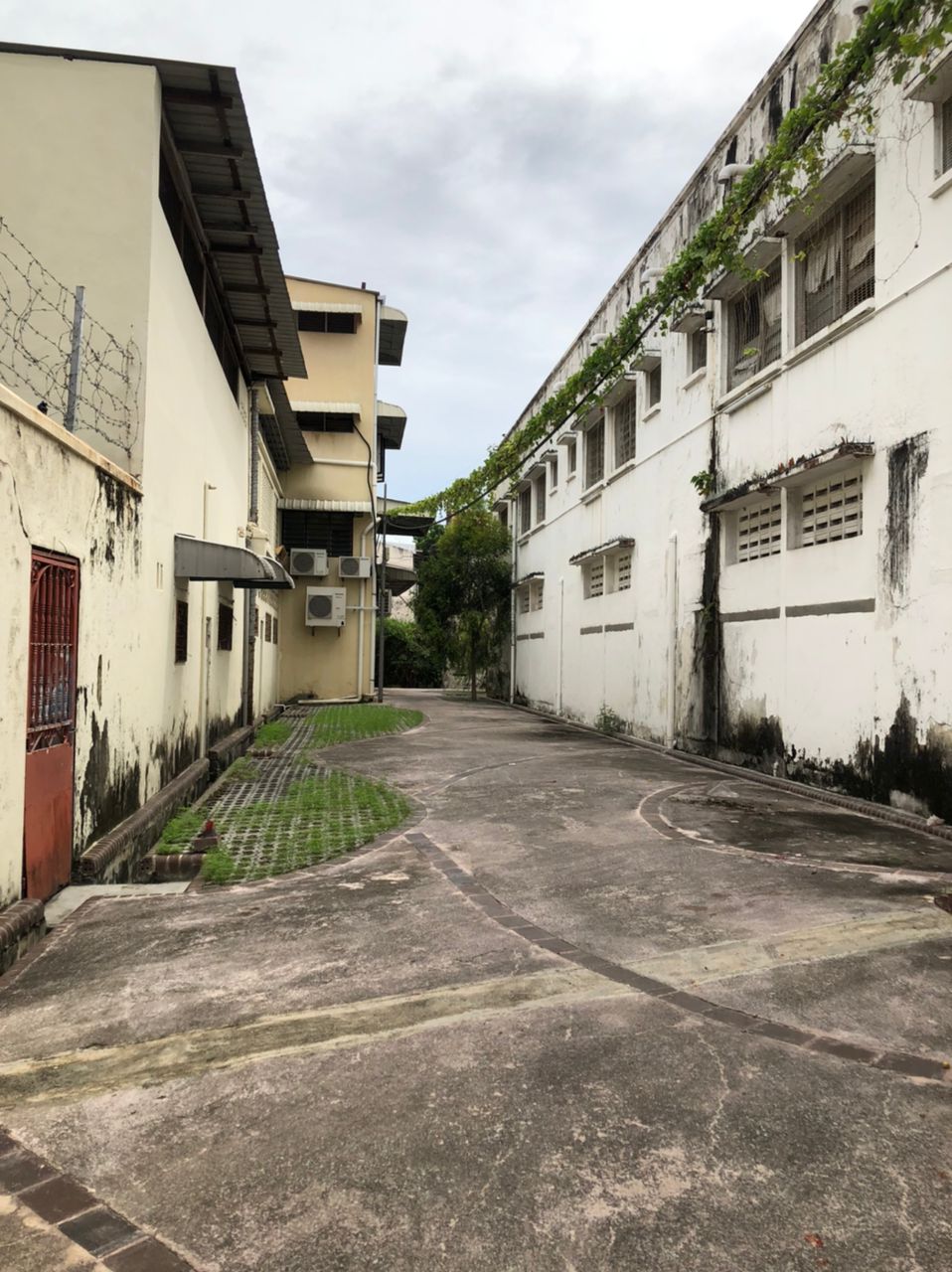 JALAN CHEONG FATT TZE - photo 2