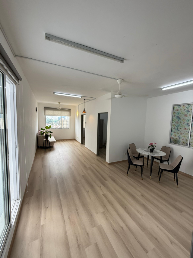 Skyview Garden With Private Garden Reno Furnish - photo 4