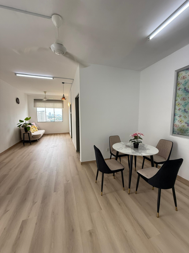 Skyview Garden With Private Garden Reno Furnish - photo 5