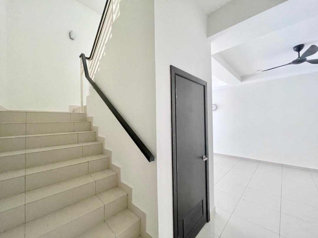 stramax residence - photo 5