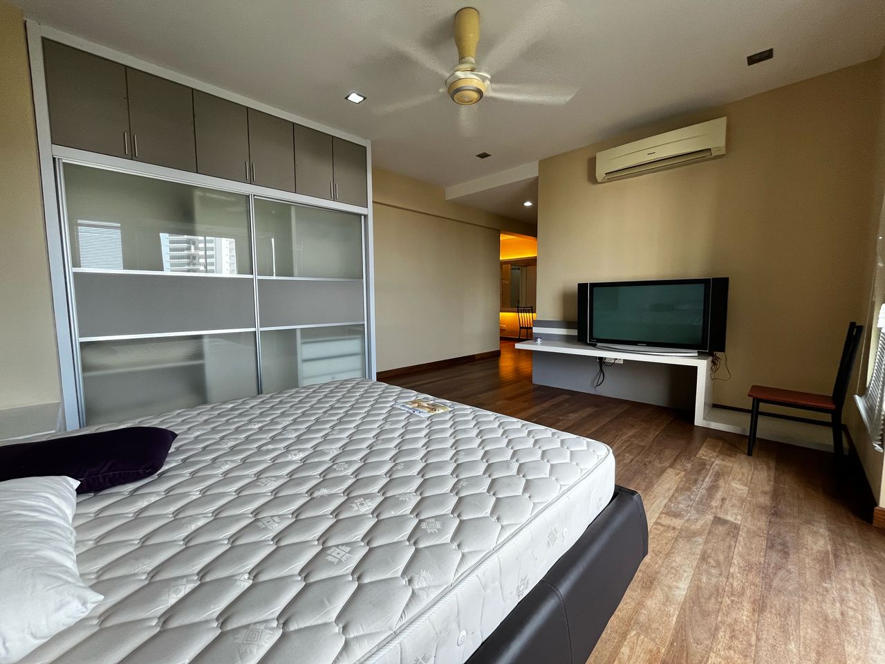 platino condo - photo 8