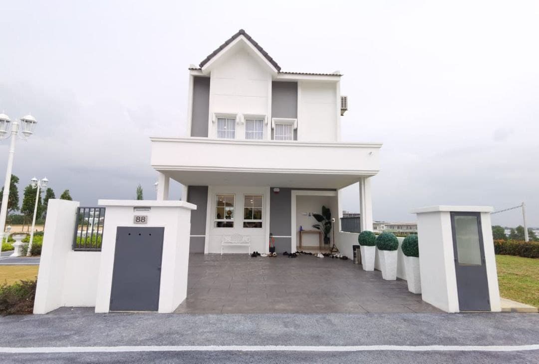 22x70 Freehold Rawang Freehold Near Aeon Hill Top