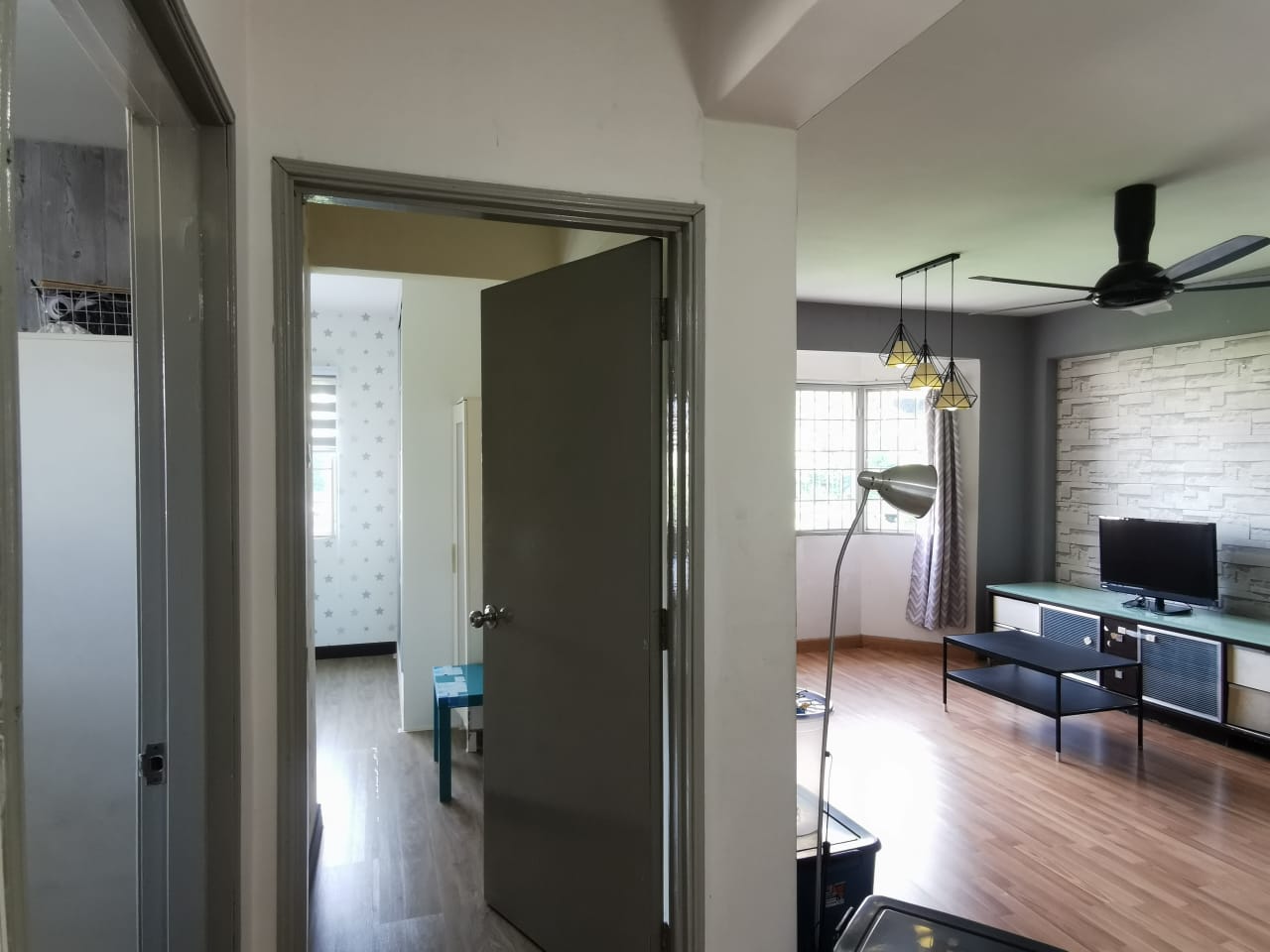 Fully Furnished Aman Dua Apartment Apartmen Kepong - photo 9