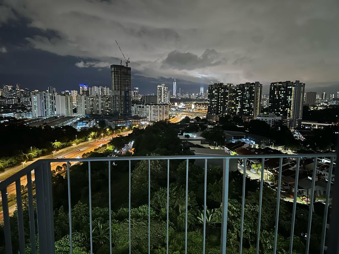 M Oscar Bandar Baru Sri Petaling Kuchai Lama PJ Ta - photo 2